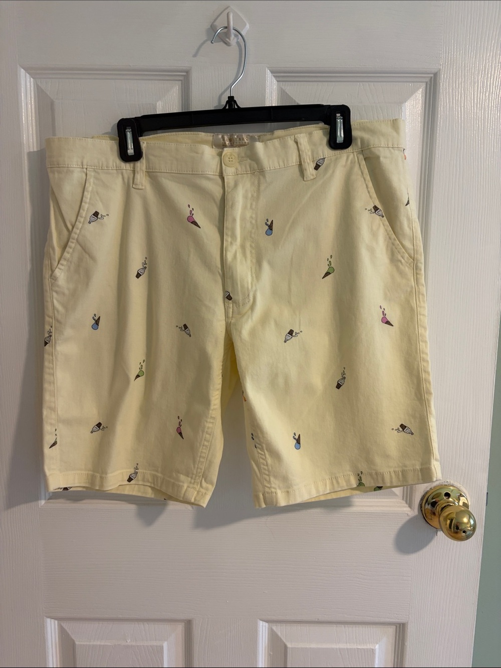 Men's Cream Embroidered Cotton Shorts